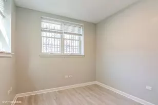6857 S Ridgeland Ave, Chicago, IL 60649 - Photo 7