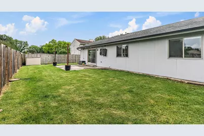 615 Lakeview Court, Roselle, IL 60172 - Photo 25