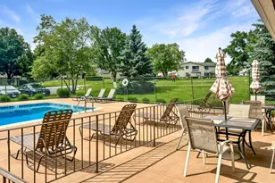 124 Fairlane Ct, Bloomingdale, IL 60108 - Photo 17