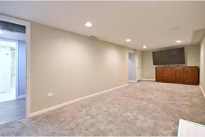 1034 S Saylor Avenue, Elmhurst, IL 60126 - Photo 37