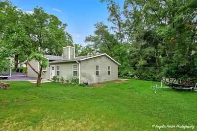 9019 Pine Avenue, Wonder Lake, IL 60097 - Photo 27