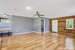9019 Pine Ave, Wonder Lake, IL 60097 - Photo 15