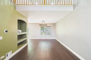 6067 Canterbury Ln, Hoffman Estates, IL 60192 - Photo 9