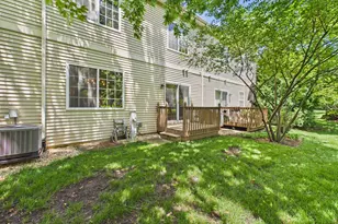 6067 Canterbury Ln, Hoffman Estates, IL 60192 - Photo 71