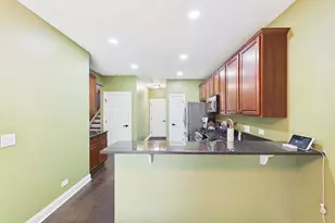 6067 Canterbury Ln, Hoffman Estates, IL 60192 - Photo 23