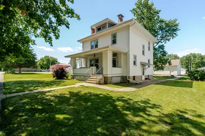 104 E 4th Street, Gridley, IL 61744 - Photo 1