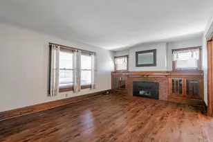 104 E 4th St, Gridley, IL 61744 - Photo 7