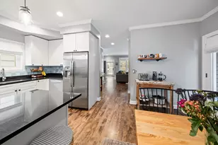 2708 N Wilton Ave, Chicago, IL 60614 - Photo 9