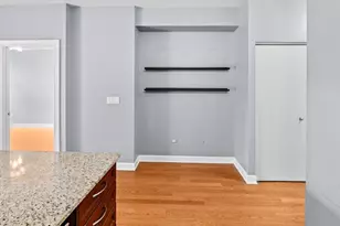 451 W Huron St, Chicago, IL 60654 - Photo 7