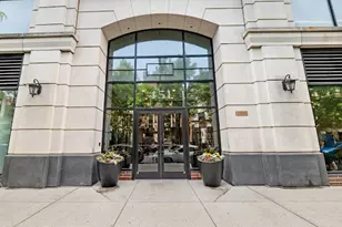 451 W Huron St, Chicago, IL 60654 - Photo 1