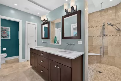 6421 Bentley Avenue, Willowbrook, IL 60527 - Photo 21