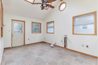 902 S Clayton Street, Bloomington, IL 61701 - Photo 19