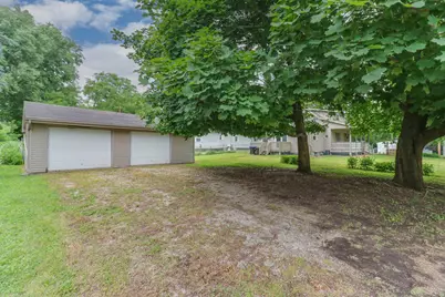 902 S Clayton Street, Bloomington, IL 61701 - Photo 41