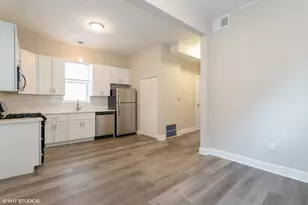 2909 N Ridgeway Ave, Chicago, IL 60618 - Photo 13