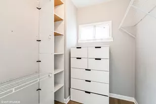 2909 N Ridgeway Ave, Chicago, IL 60618 - Photo 39