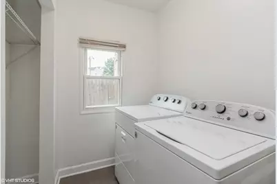 2909 N Ridgeway Avenue, Chicago, IL 60618 - Photo 5