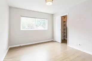 2909 N Ridgeway Ave, Chicago, IL 60618 - Photo 37