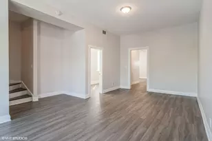 2909 N Ridgeway Ave, Chicago, IL 60618 - Photo 19