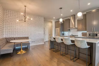 1938 W Augusta Boulevard #301, Chicago, IL 60622 - Photo 3