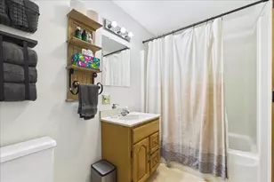740 Fairway Ln, Sycamore, IL 60178 - Photo 29