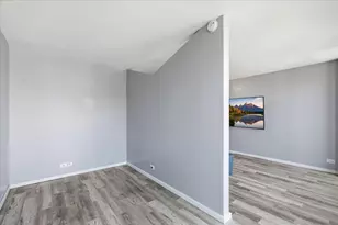 1 E Scott St, Chicago, IL 60610 - Photo 9