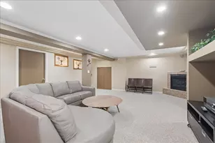 15601 Bramblewood Rd, Oak Forest, IL 60452 - Photo 27