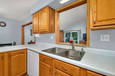 16246 S McGrath Drive, Plainfield, IL 60586 - Photo 7