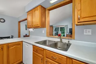 16246 S McGrath Dr, Plainfield, IL 60586 - Photo 7
