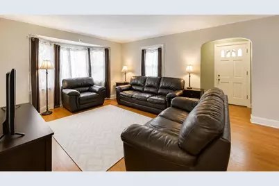 5141 N Octavia Avenue, Harwood Heights, IL 60706 - Photo 7