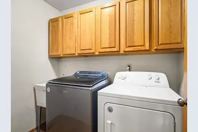 13728 Yale Bridge Road, Durand, IL 61024 - Photo 9
