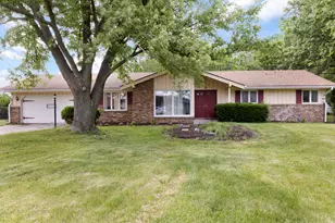 7610 Mill Rd, Rockford, IL 61108 - Photo 1