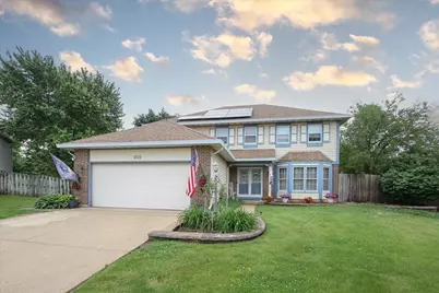 619 Yardley Lane, Hoffman Estates, IL 60192 - Photo 1
