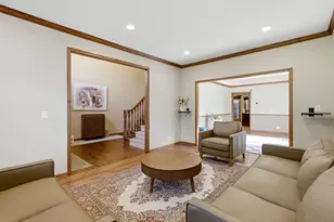 2501 Muirfield Ct, Saint Charles, IL 60174 - Photo 11