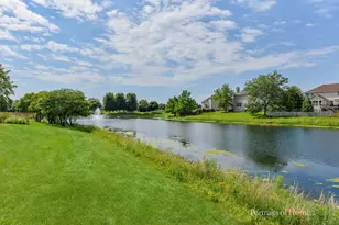 832 Colchester Dr, Oswego, IL 60543 - Photo 3