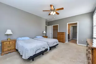 832 Colchester Dr, Oswego, IL 60543 - Photo 15