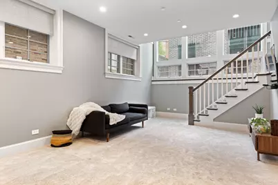 1306 W Byron Street, Chicago, IL 60613 - Photo 33