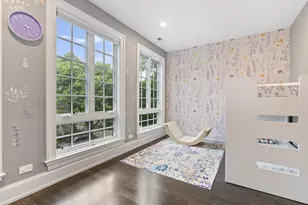 1306 W Byron St, Chicago, IL 60613 - Photo 21