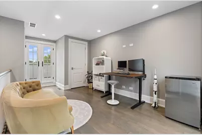 1306 W Byron Street, Chicago, IL 60613 - Photo 27