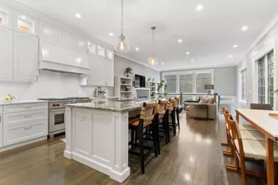 1306 W Byron Street, Chicago, IL 60613 - Photo 9