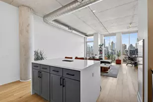 720 N Larrabee St, Chicago, IL 60654 - Photo 15