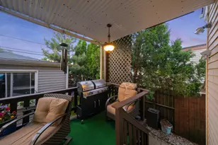 5438 W Melrose St, Chicago, IL 60641 - Photo 17