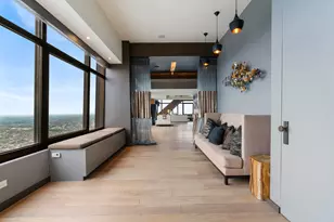 175 E Delaware Pl, Chicago, IL 60611 - Photo 21