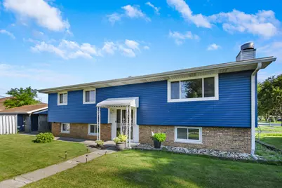 9401 S 80th Court, Hickory Hills, IL 60457 - Photo 1