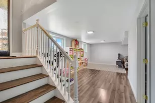 9401 S 80th Ct, Hickory Hills, IL 60457 - Photo 15