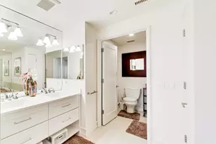 318 S Michigan Ave, Chicago, IL 60604 - Photo 17