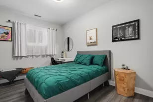 3559 W Montrose Ave, Chicago, IL 60618 - Photo 17