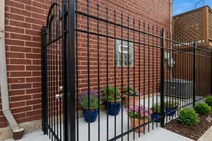 2805 S Stewart Ave, Chicago, IL 60616 - Photo 3