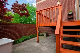 2805 S Stewart Ave, Chicago, IL 60616 - Photo 13
