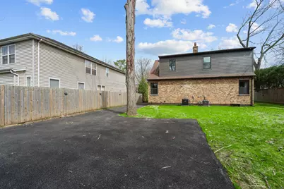 830 Deerfield Road, Highland Park, IL 60035 - Photo 3