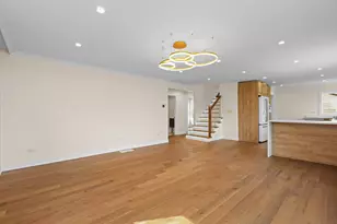 830 Deerfield Rd, Highland Park, IL 60035 - Photo 35